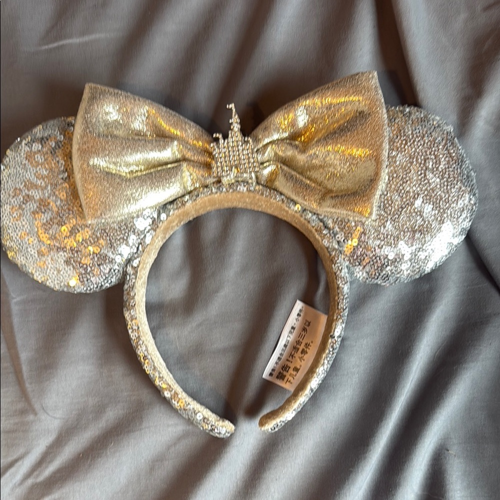 Sparkling Silver Sequin Minnie Mouse Ears Headband Authentic Park ears